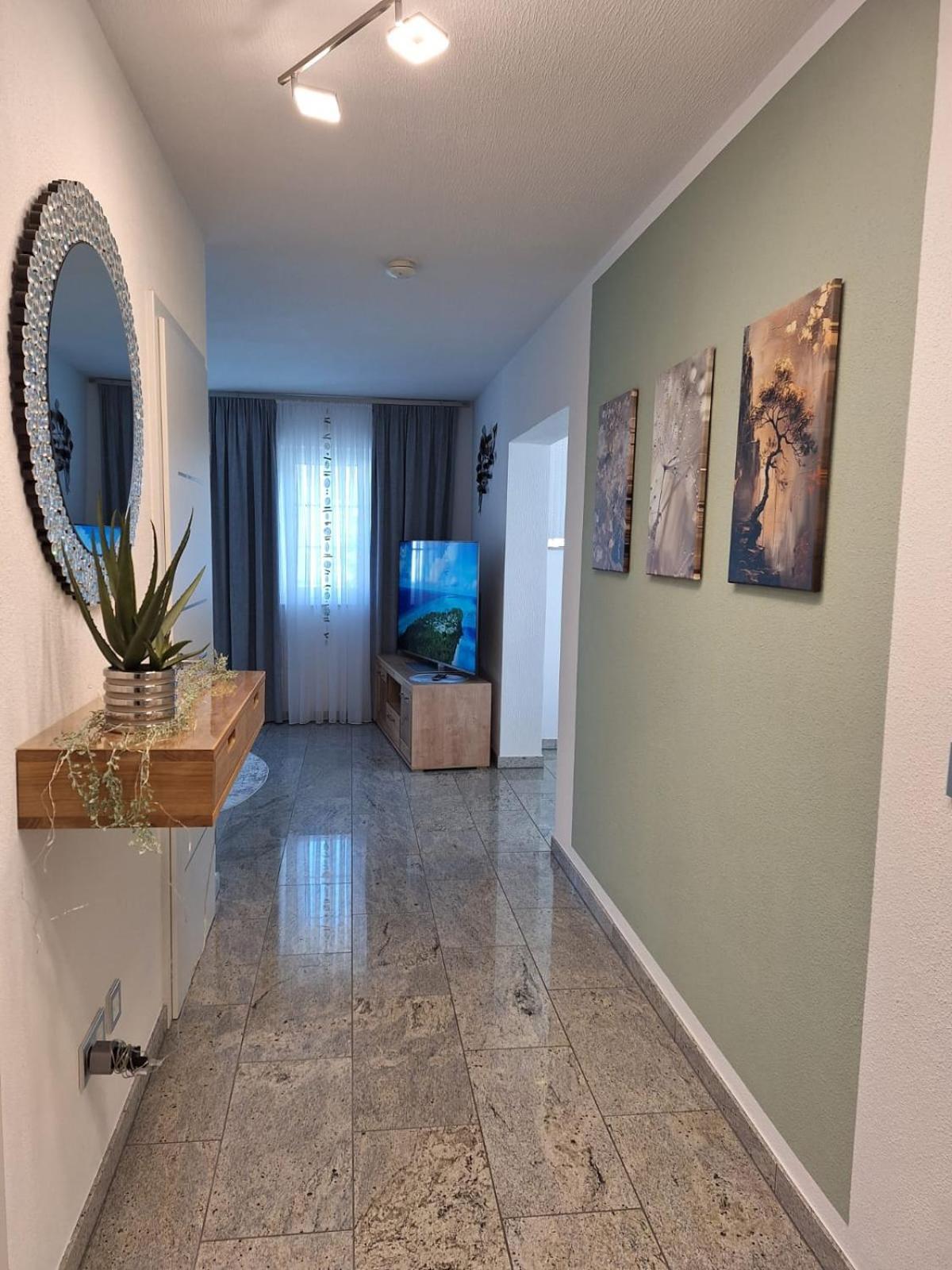 Appartement Modern & Gemuetlich Xl à Linden  Extérieur photo