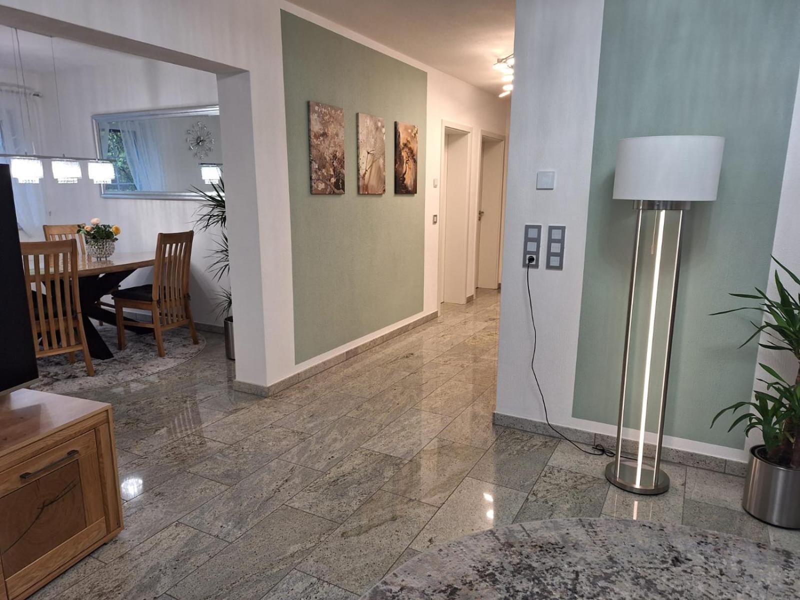 Appartement Modern & Gemuetlich Xl à Linden  Extérieur photo